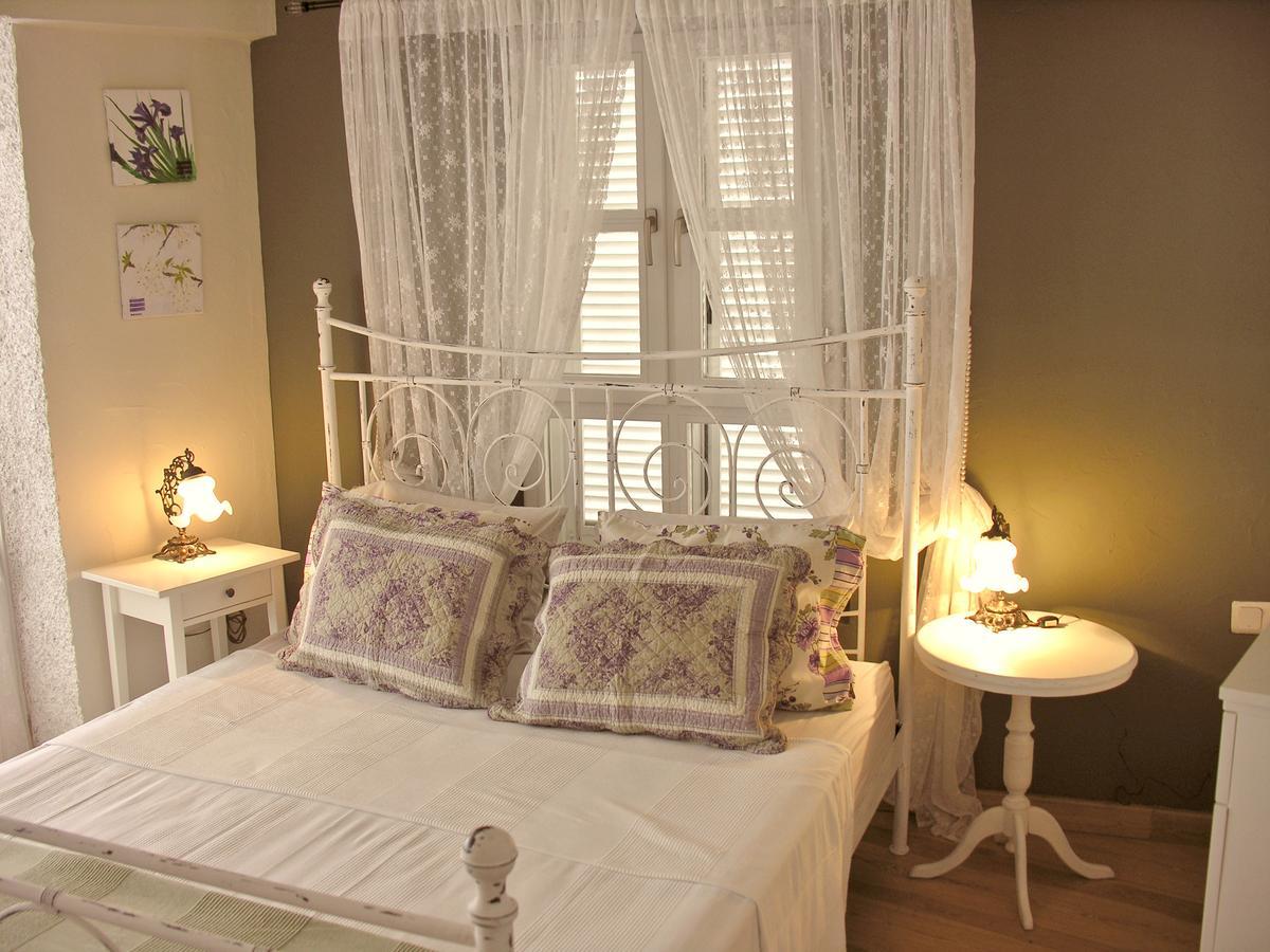 Bed and Breakfast Salyangoz Alaçatı Exterior foto